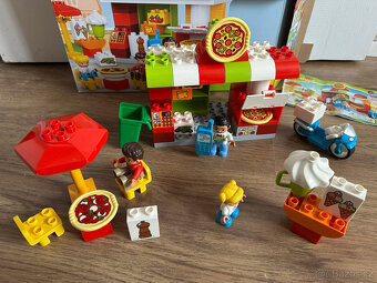 LEGO Duplo 10834 Pizzerie - 2