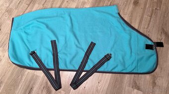 Odpocovací deka PONY 115 - 2