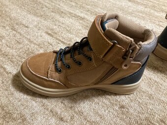 Chlapecké kotníkové boty vel.28 - 2