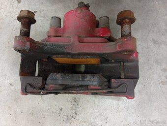 Přední brzdiče Octavia 2 RS facelift - 2