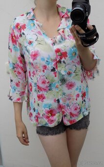 dámská halenka v.40-42 - 2