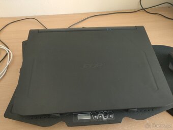 Herní notebook Acer Nitro 5 i7 / 16GB RAM – dobrý stav - 2