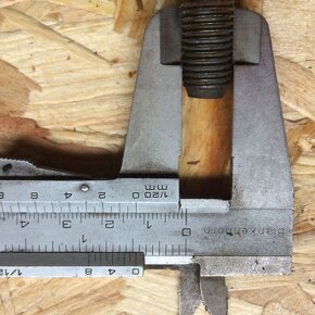 Kotva startéru Škoda 1203 - 2