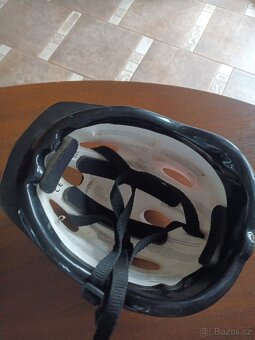 Cyklistická helma - 2