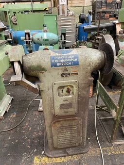 Dvoukotoučová bruska - 2