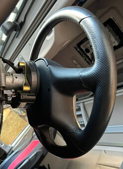 Pěkný volant DAF XF E6 106 - 2