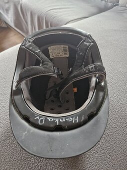 Přilba na koně vel.56cm - 2