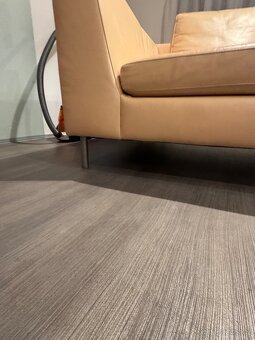 Koženna sedacia suprava. - 2