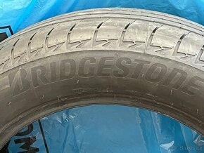Prodám 4x letní pneu Bridgestone Turanza 235/55 R18 100V - 2