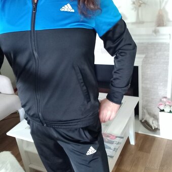 Souprava Adidas velikost S - 2