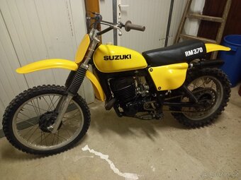 suzuki RM -370 - 2