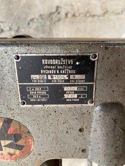 Hoblovka KDR ms250 + příslušenství - 2