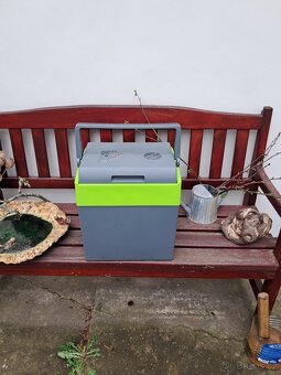 Autolednice 12V/230V  30 litrů - 2