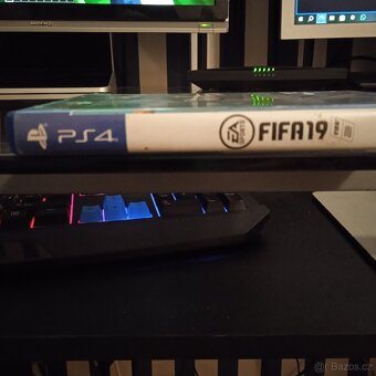FIFA 19 (PS4) - 2
