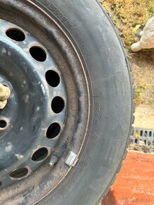 Prodám zimní kola Octavia 2 195/65R15 - 2