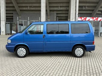 Volkswagen Caravelle 2.5TDI 75kw Nová STK 8 míst - 2