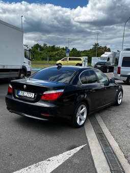 BMW e60 525i - 2