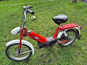 Babetta 207 s kartičkou, červená zachovalá 7. - 2
