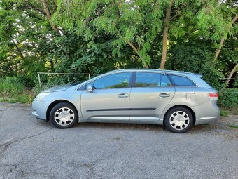 Toyota Avensis Combi (1.6 benzin, 2011, cca 187 tis. km) - 2