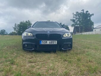 BMW F11 530d 190Kw originál M packet - 2