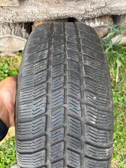 Pneu 205/55 R16 - 2