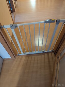 Zábrana na dveře / schody - 2