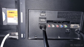 32" Samsung V32F390 prohnutý LED monitor Full HD - 2