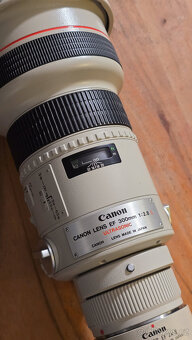 Prodám Canon EF 300mm f/2.8 L - 2