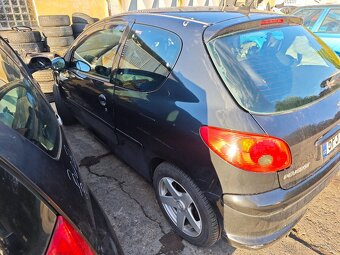 Peugeot 206 1.6 80kW automat - 2