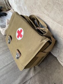Prodám lékárničku, vojenská taška ČSLA kompletně vybavená - 2