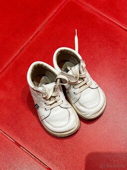 Dětské bílé kožené tenisky - 2