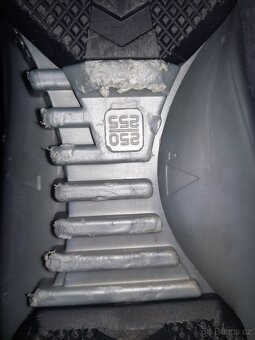 Dětské lyžáky vel. cca 38 - 2