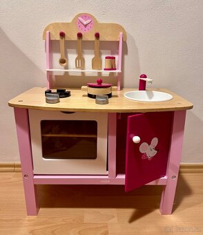Dřevěná dětská kuchyňka - 2