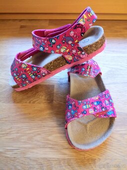 Dívčí sandály vel. 31, nenošené - 2