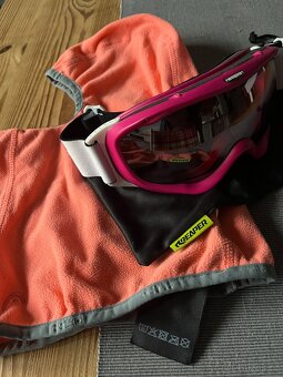 dívčí lyžařské brýle + kukla pod helmu - 2