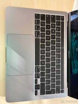 MacBook Pro (13palcový, 2020) SDD 512 GB - 2