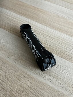 Představec Bontrager 130mm 7st. karbon - 2