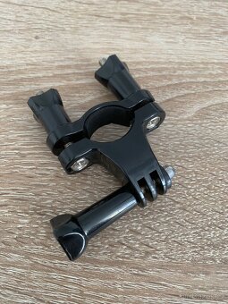 DRŽÁK NA ŘÍDÍTKA GOPRO - 2