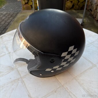 Helma na motorku - 2