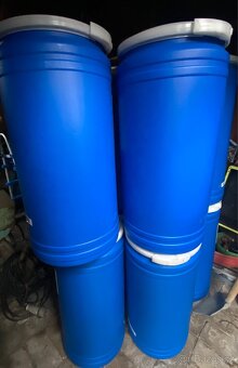 Plastové sudy - 2