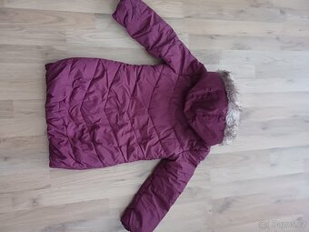 Zimní kabát 7-8 let - 2