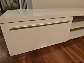 Komoda pod televizi - 2
