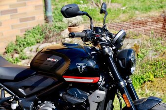 Triumph Trident 660 - 2
