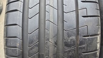 Letní pneu 255/45/19 Pirelli - 2