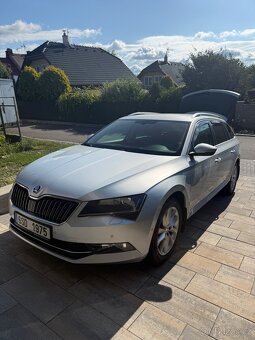 Škoda superb 1.5TSi 110kw, manuál - 2