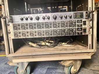 Prodám YAMAHA 01V96 + příslušenství - 2