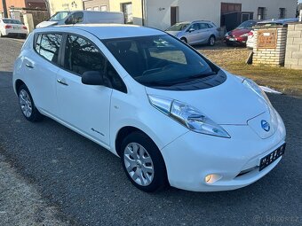 Nissan LEAF - 2