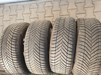 215/55r17 zimní vzorek  m+s  7.2 mm alu kola 5x11, ET 37 - 2