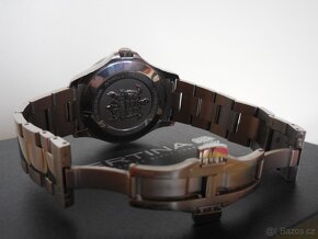 Certina DS-8 Quartz Precidrive Chronometer Titanium - 2