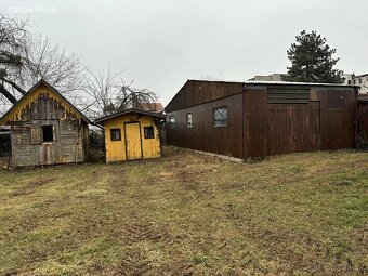 PRODÁM POZEMEK 1565M2 - 2